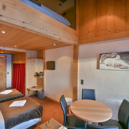 Les Flocons Hotel