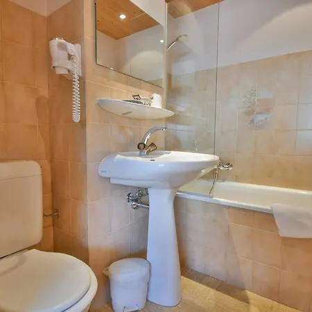 Hotel Les Flocons 3*