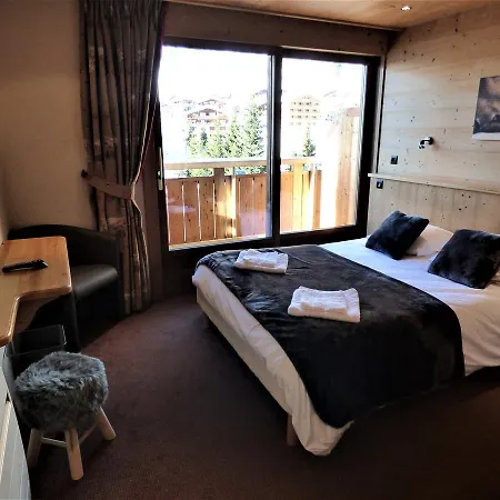 Les Flocons Hotel 3*