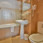 Les Flocons 3* 르그랑보르낭